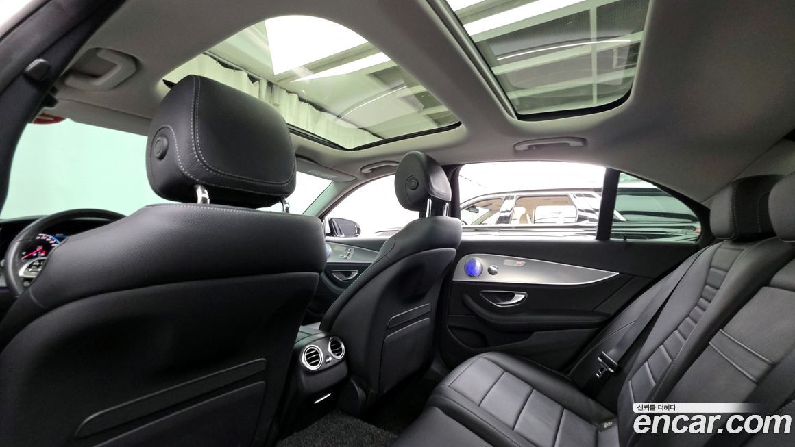 Mercedes-Benz E-Class 2020