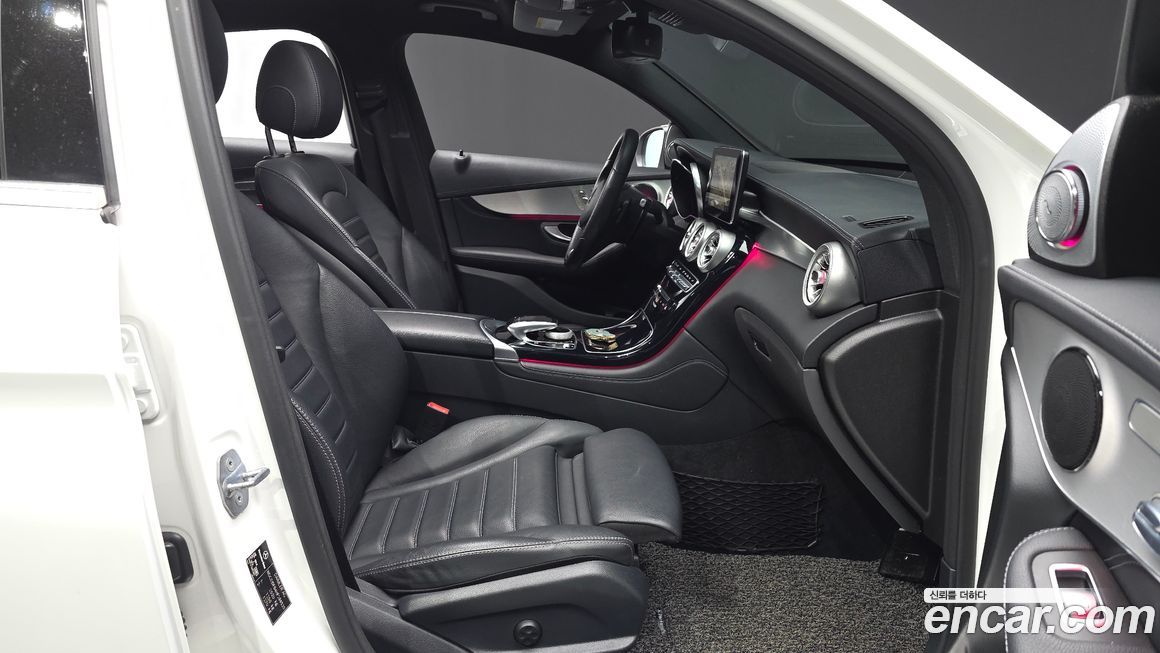 Mercedes-Benz GLC-Class 2017