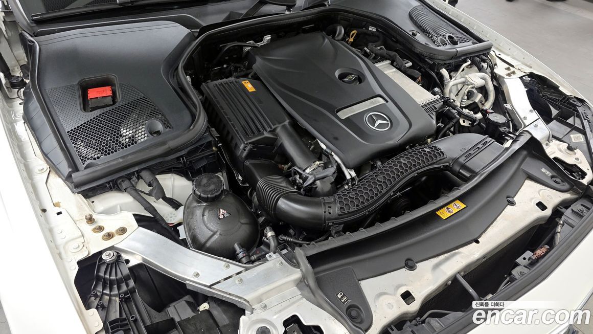 Mercedes-Benz E-Class 2020