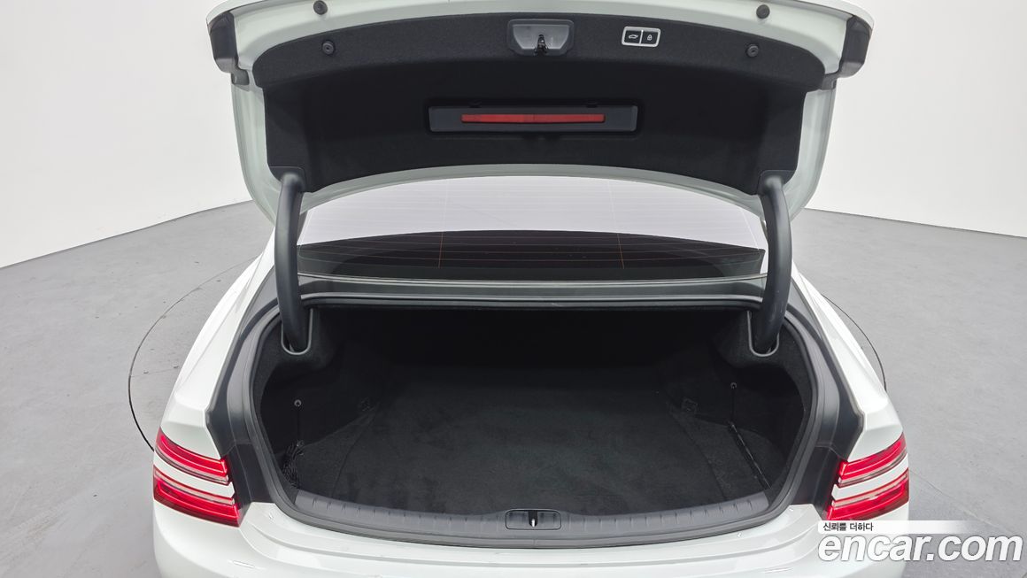 Genesis G80 2021