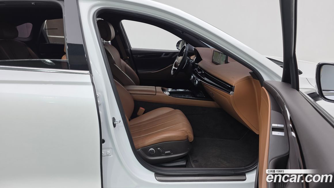 Genesis G80 2021