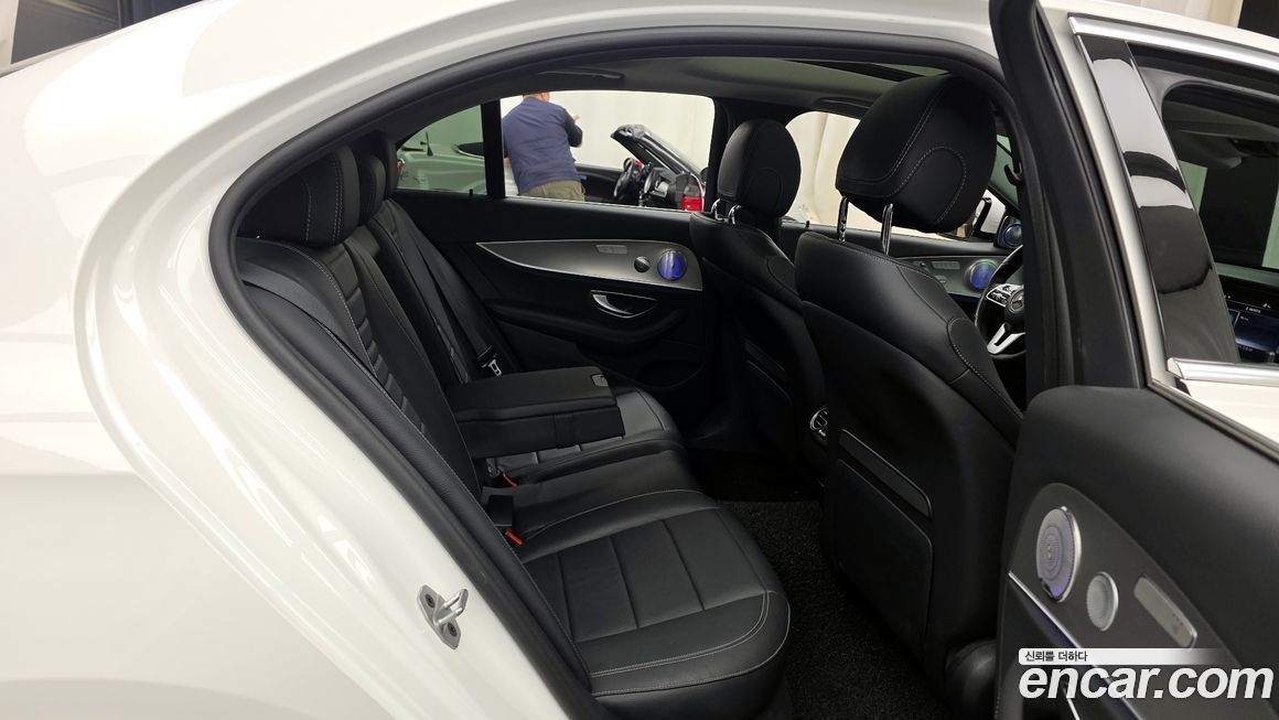 Mercedes-Benz E-Class 2020