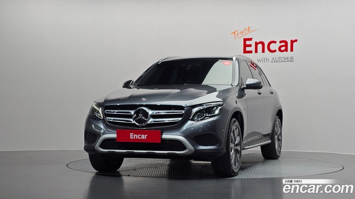 Mercedes-Benz GLC-Class 2019