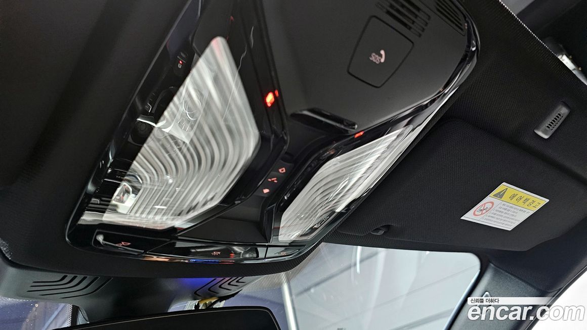 BMW 5-Series 2019