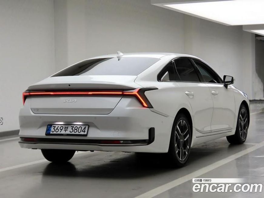 Kia K8 2025