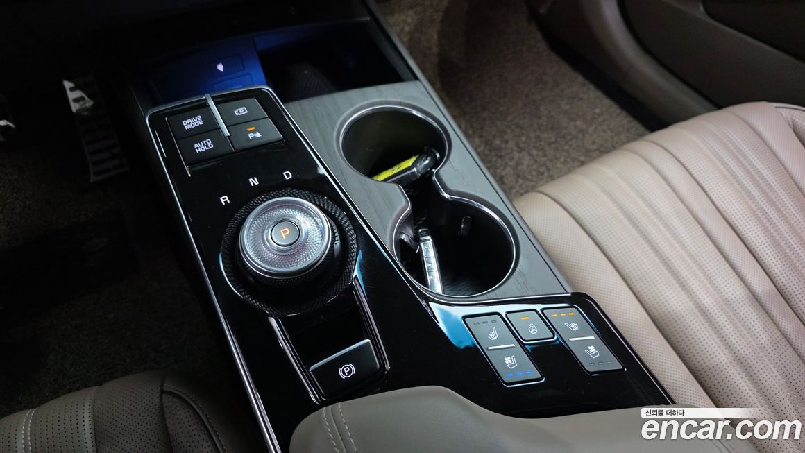 Kia K8 2023