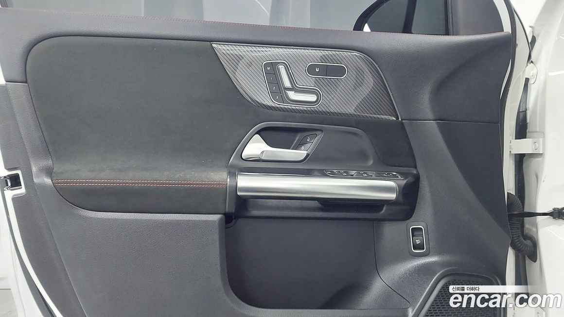 Mercedes-Benz GLA-Class 2020