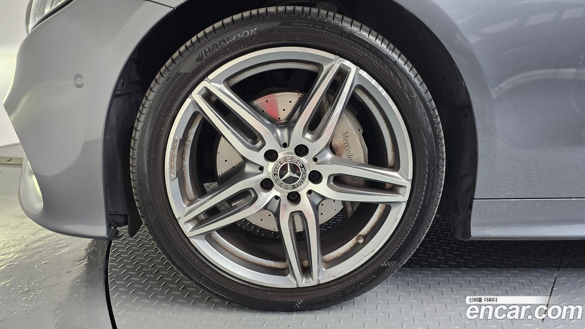 Mercedes-Benz E-Class 2019