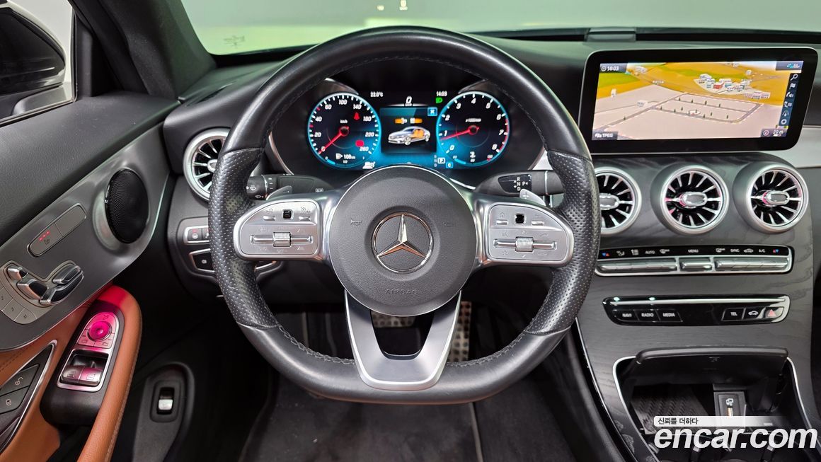 Mercedes-Benz C-Class 2021