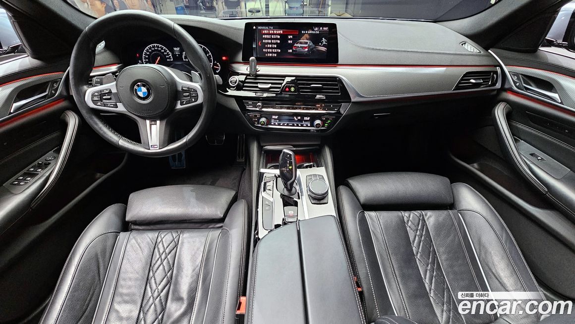 BMW 5-Series 2019