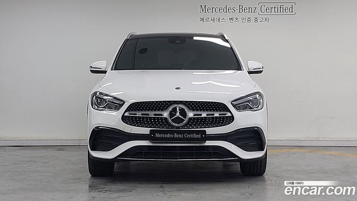 Mercedes-Benz GLA-Class 2020