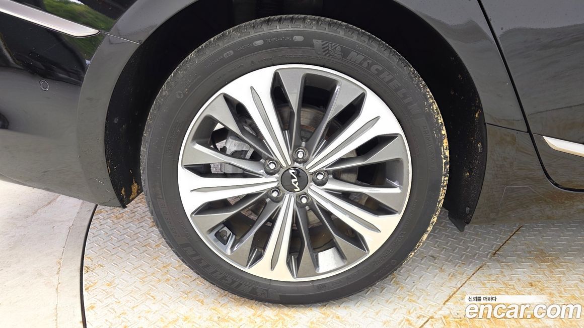 Kia K8 2023