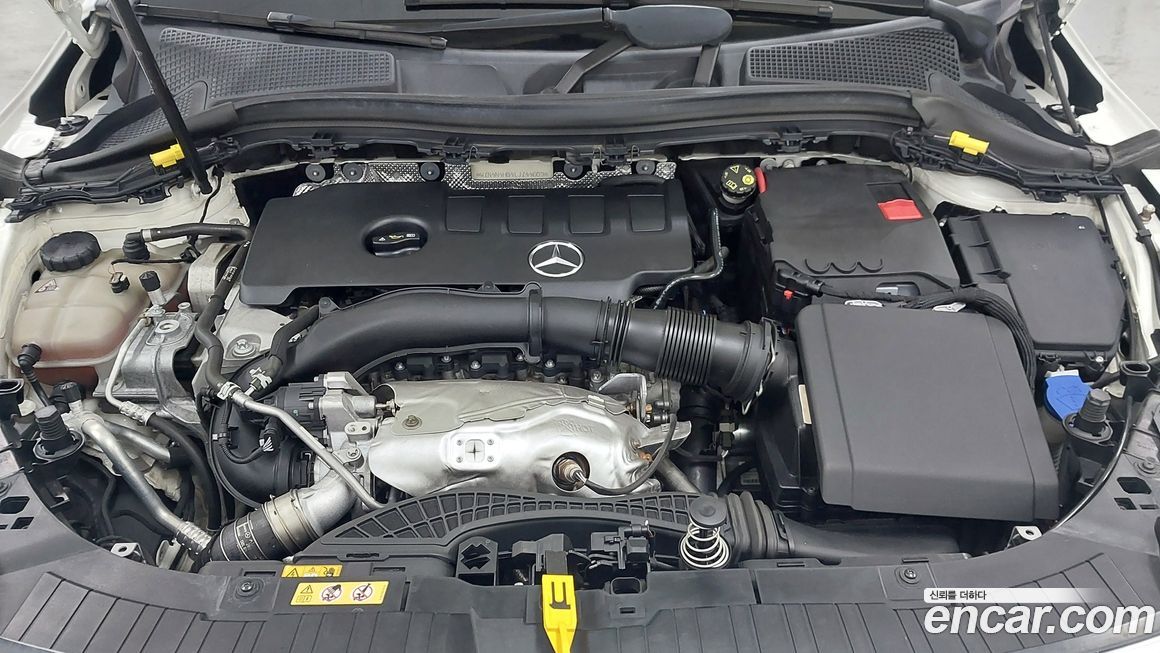 Mercedes-Benz GLA-Class 2020