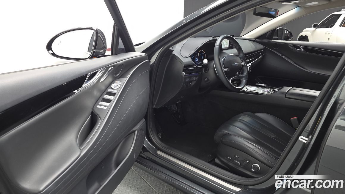 Genesis G80 2021