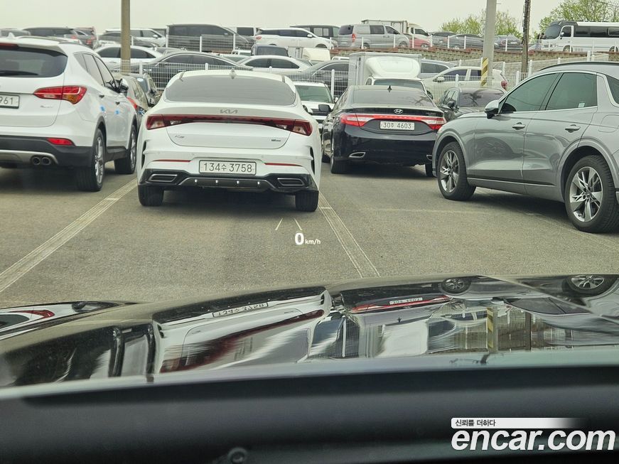 Genesis G90 2021