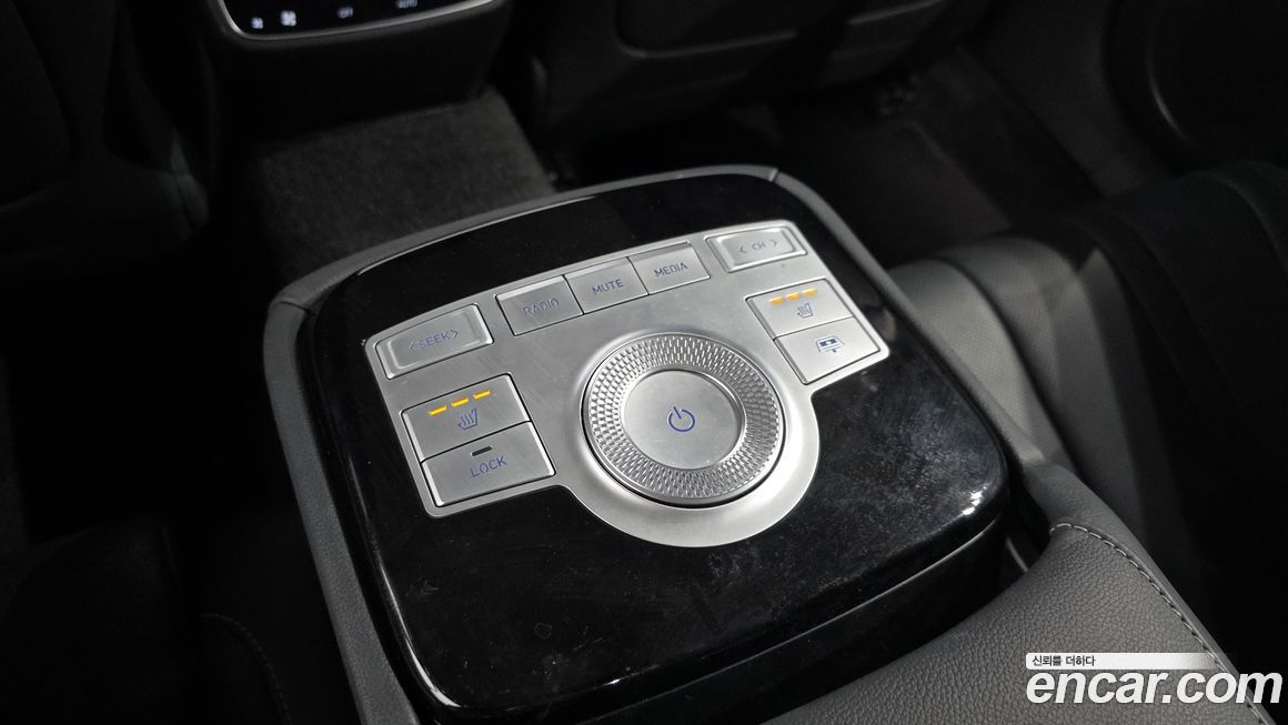 Genesis G80 2021