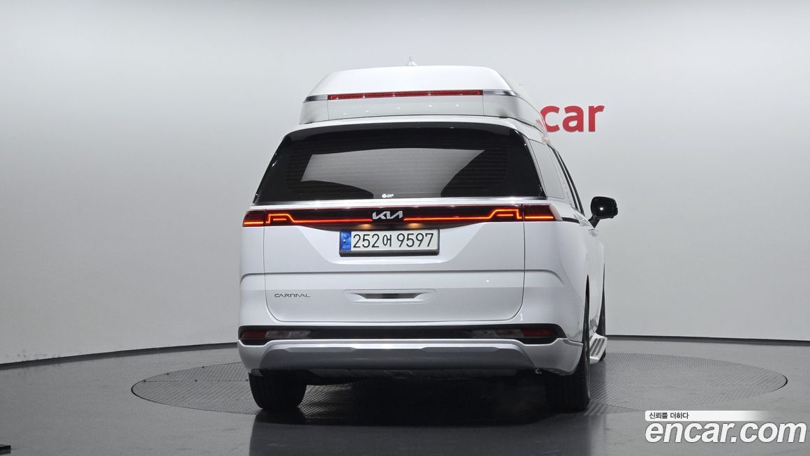 Kia Canival 2023