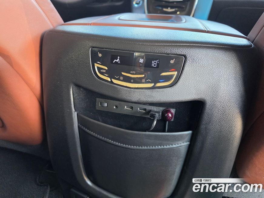 Cadillac Escalade 2018