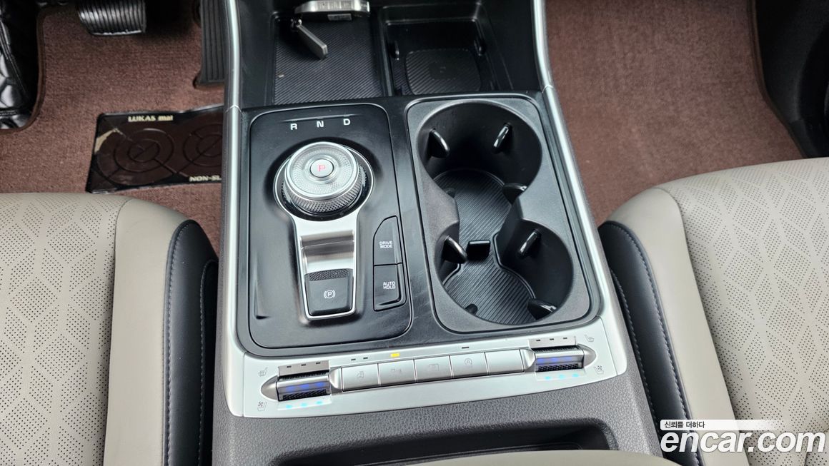 Kia Canival 2025