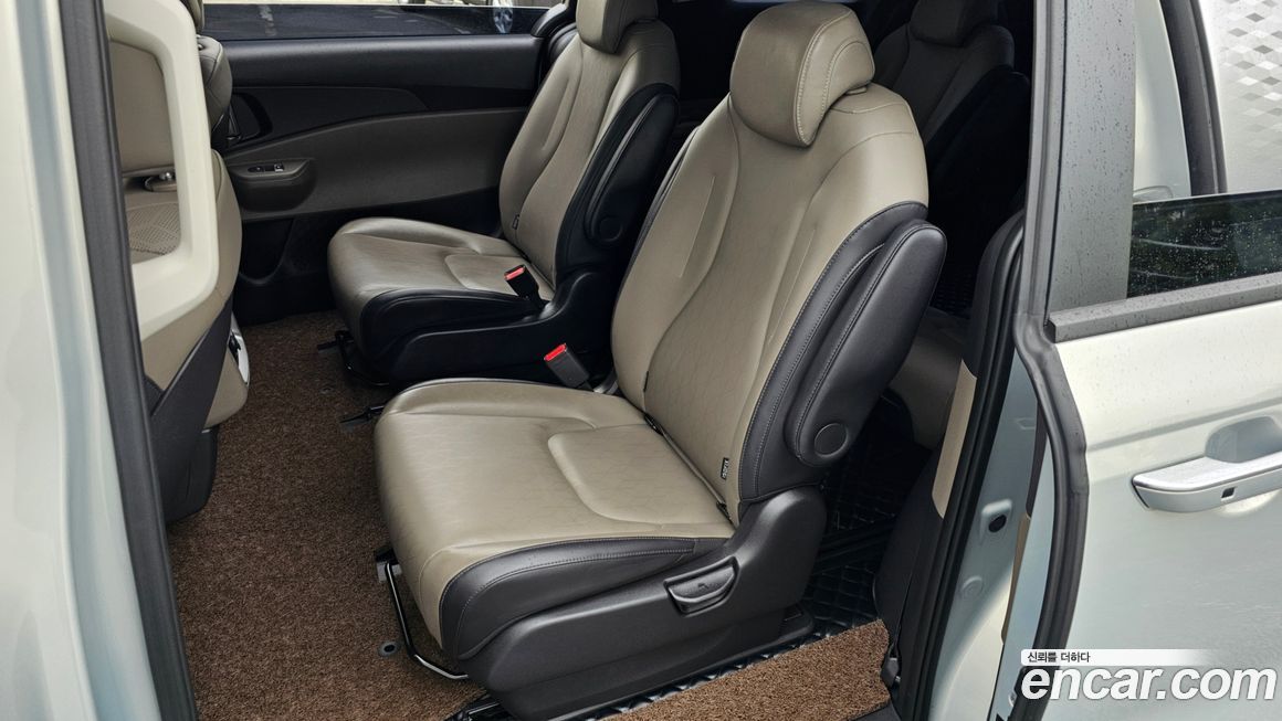 Kia Canival 2025