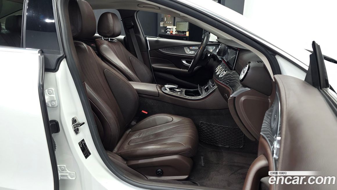 Mercedes-Benz CLS-Class 2019