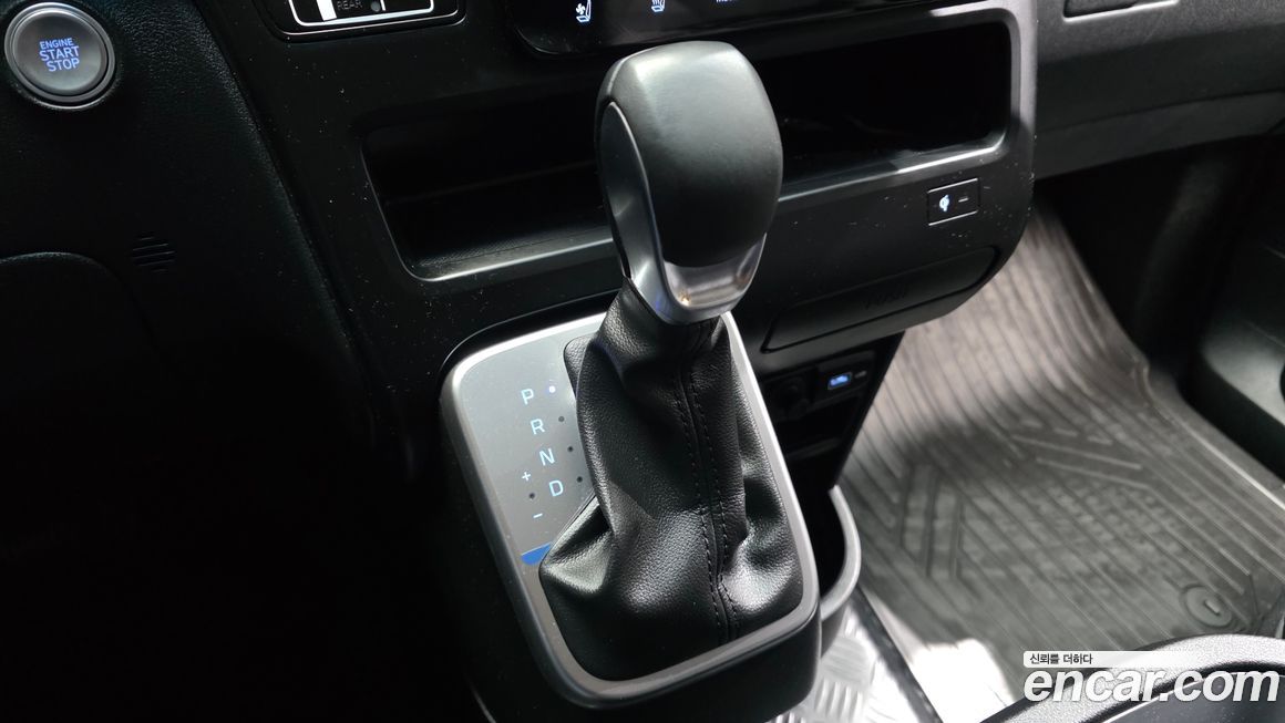 Hyundai Staria 2023