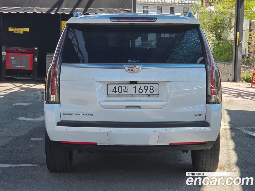 Cadillac Escalade 2018