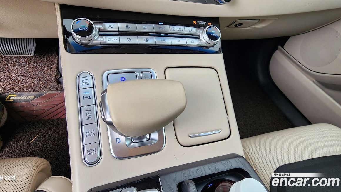 Genesis G90 2021