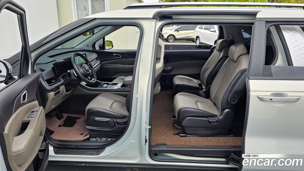 Kia Canival 2025