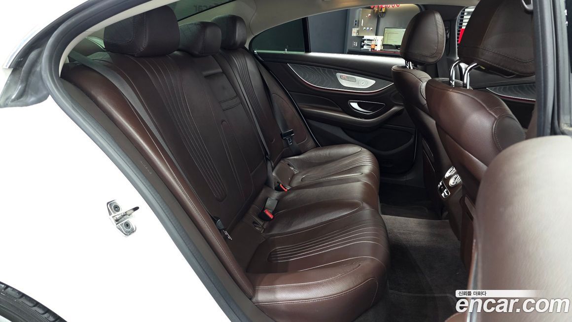 Mercedes-Benz CLS-Class 2019