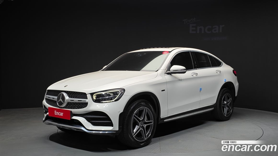 Mercedes-Benz GLC-Class 2021