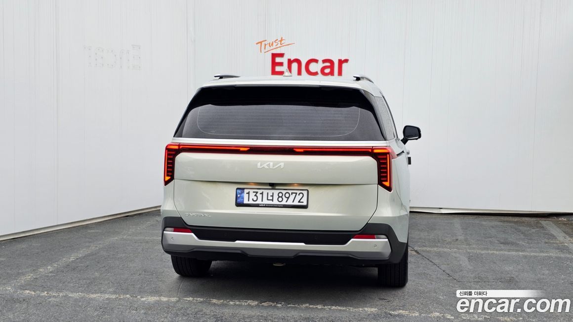 Kia Canival 2025