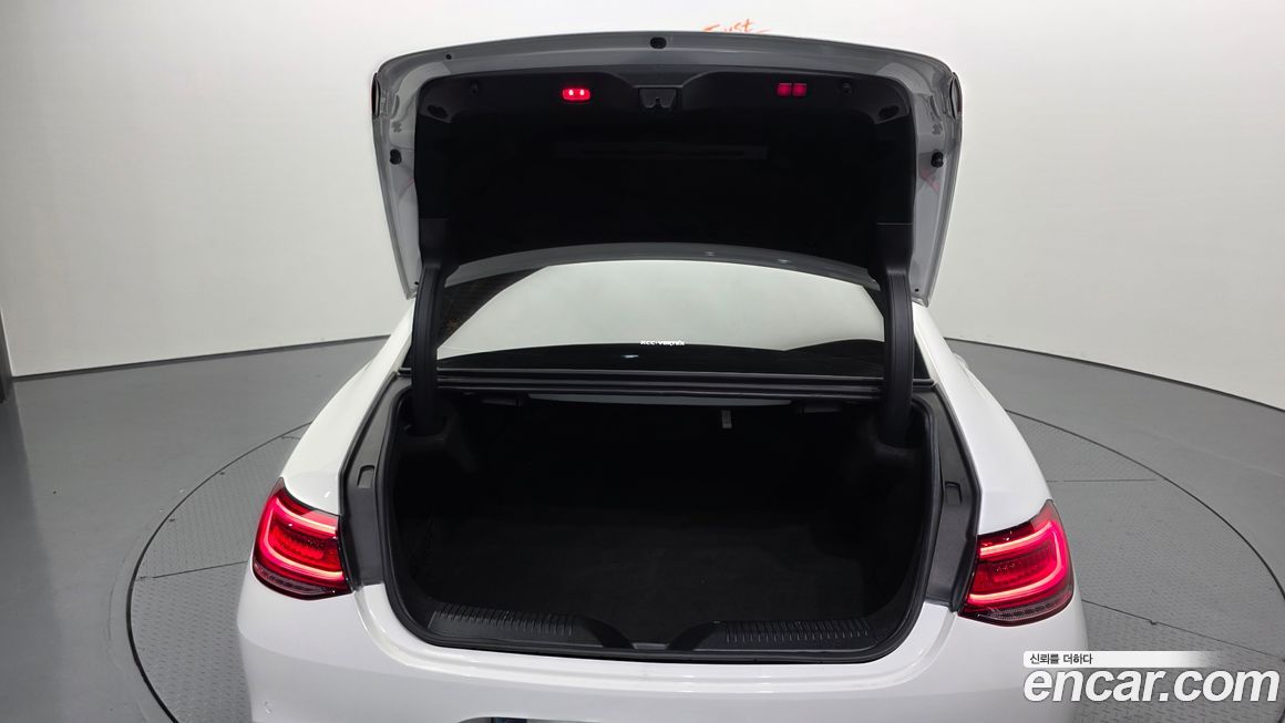 Mercedes-Benz CLS-Class 2019