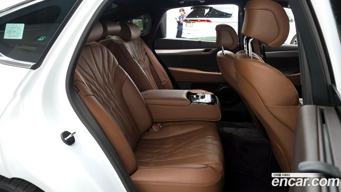 Genesis G80 2023