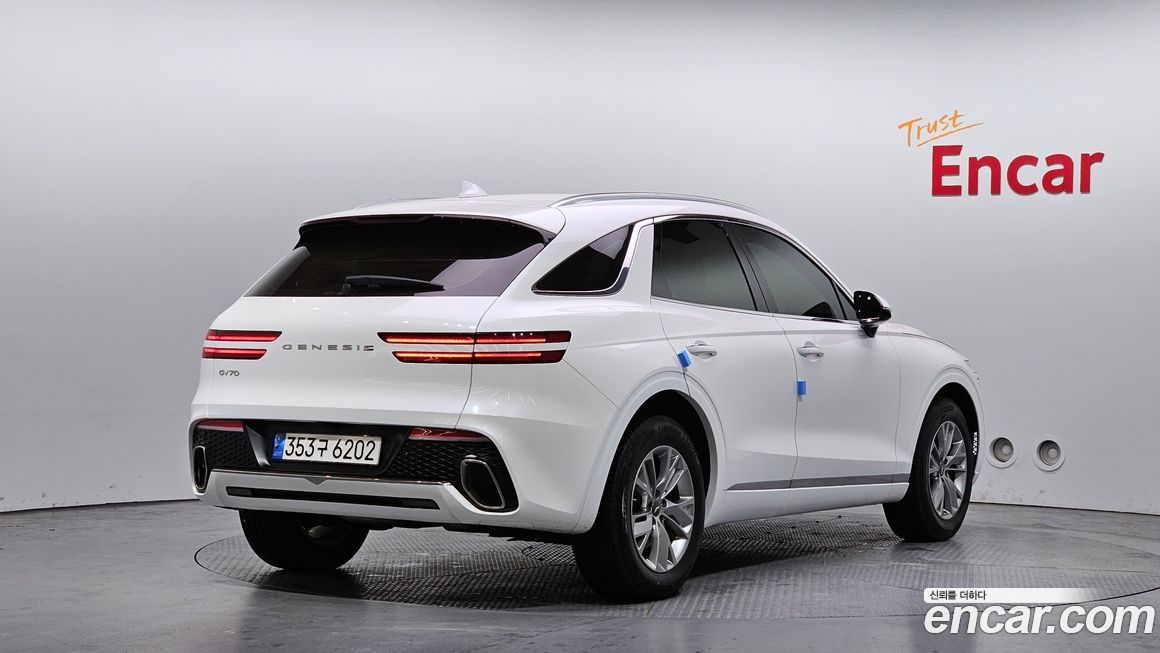 Genesis GV70 2024