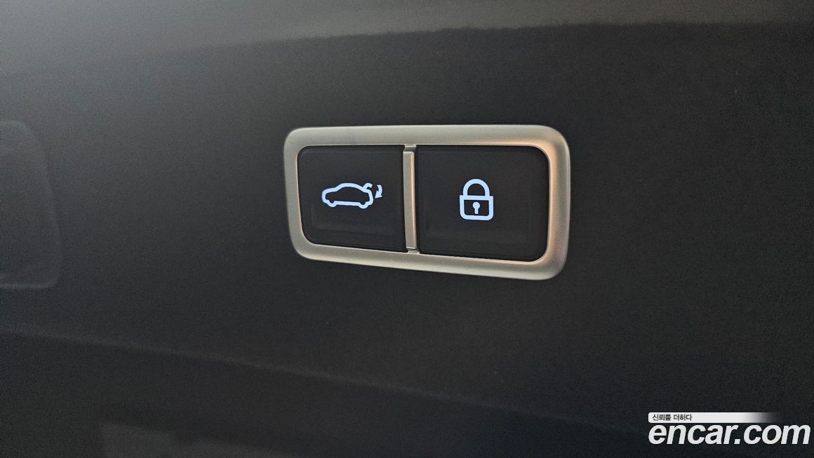 Genesis G80 2023