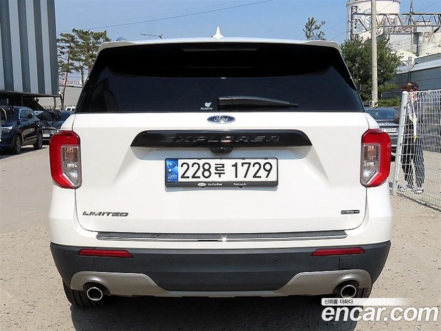 Ford Explorer 2022