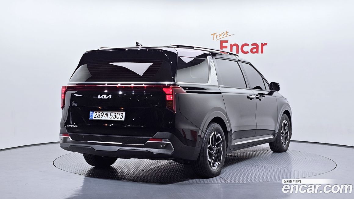 Kia Canival 2025