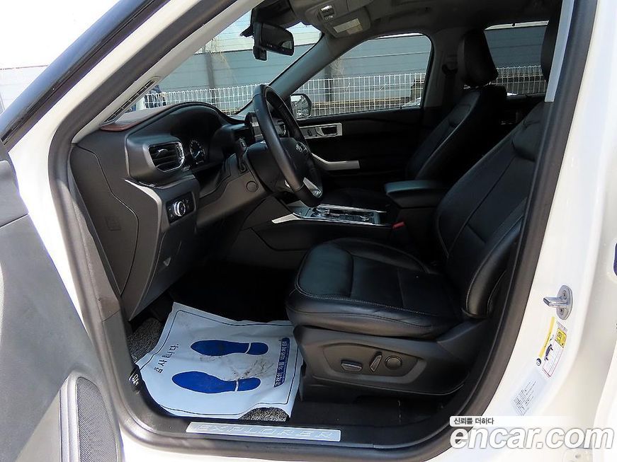 Ford Explorer 2022
