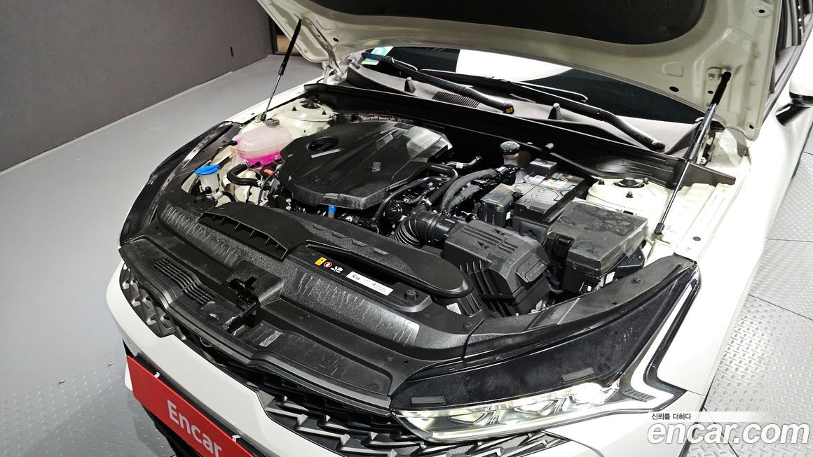 Kia K5 2023