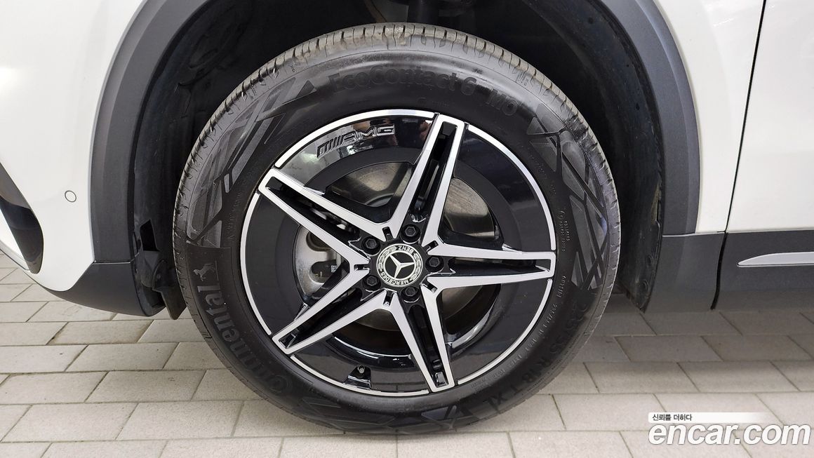 Mercedes-Benz EQA 2024