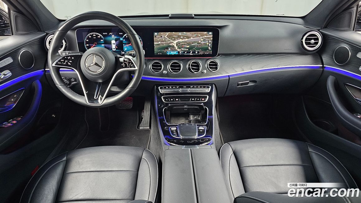 Mercedes-Benz E-Class 2023