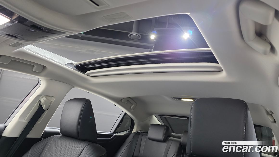 Lexus ES 2019