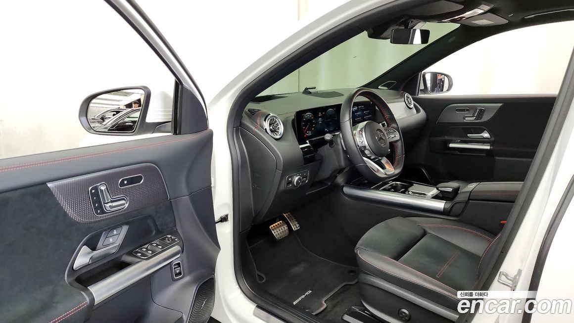 Mercedes-Benz EQA 2024