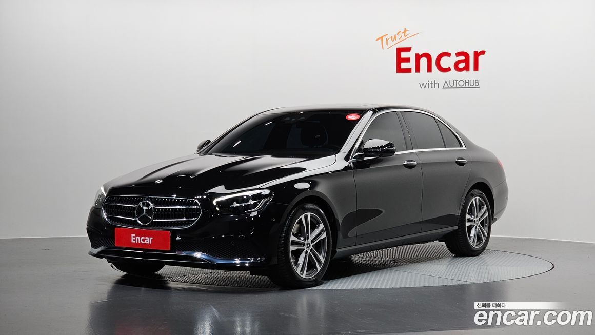 Mercedes-Benz E-Class 2023