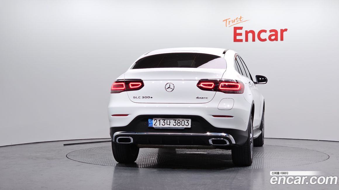 Mercedes-Benz GLC-Class 2022