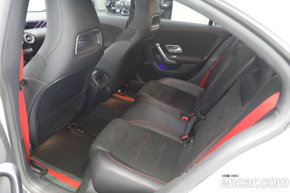 Mercedes-Benz CLA-Class 2020