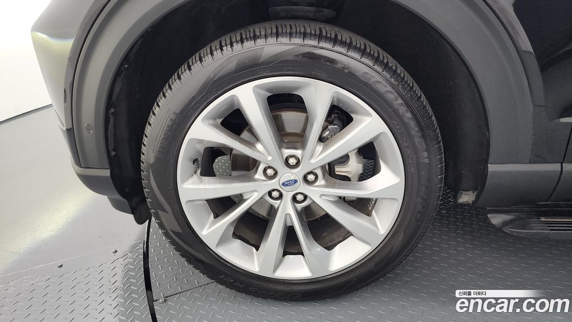 Ford Explorer 2022