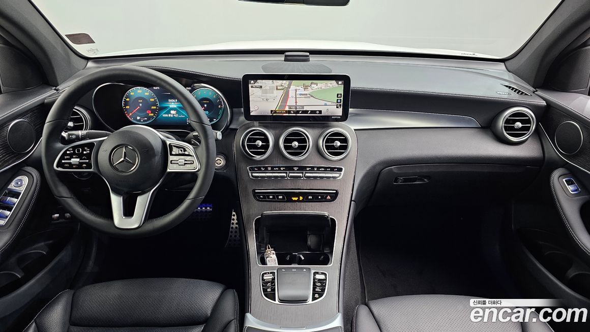 Mercedes-Benz GLC-Class 2022