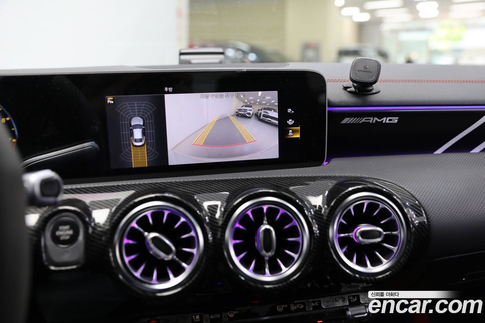 Mercedes-Benz CLA-Class 2020